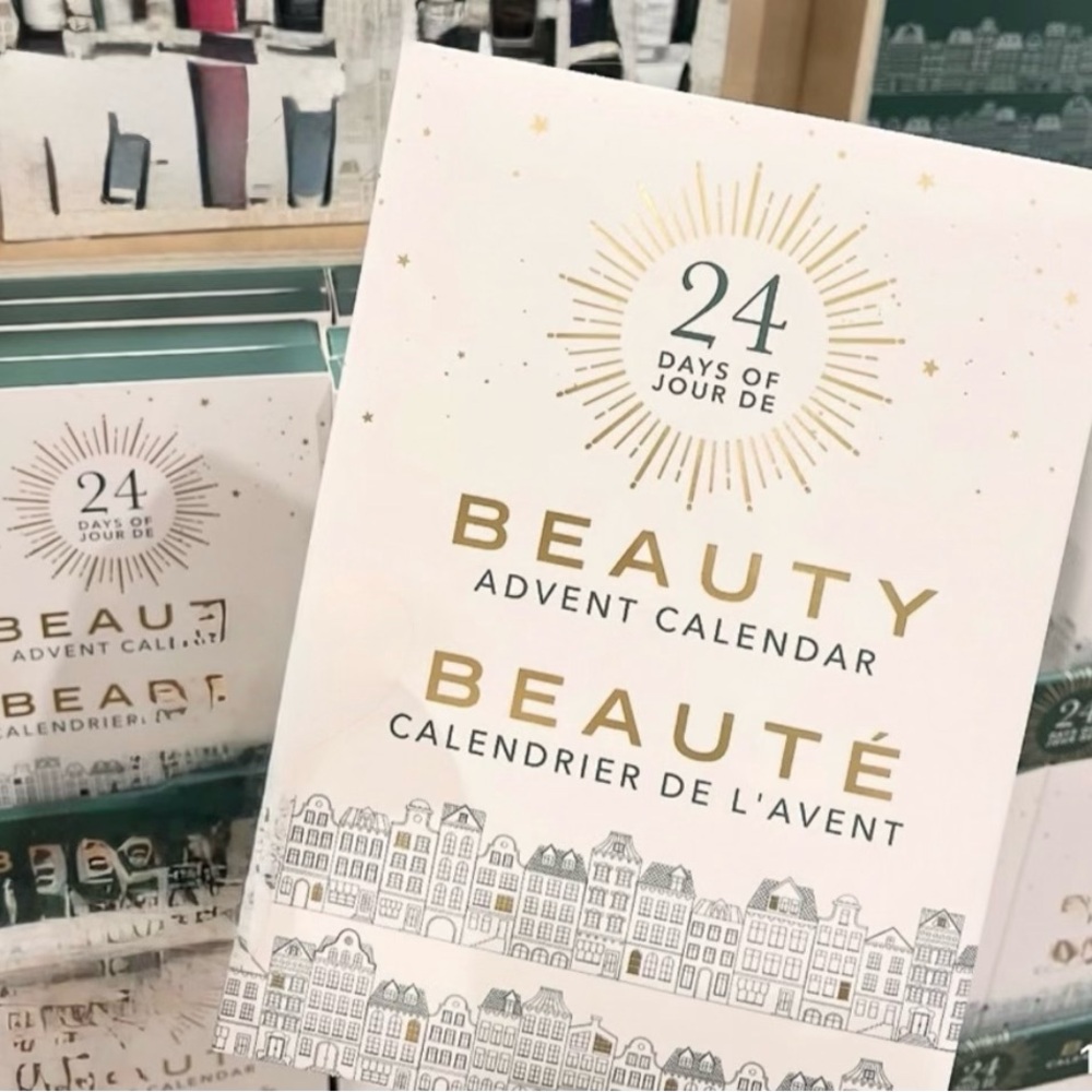 Beauty Advent Calendar with Gold Accents